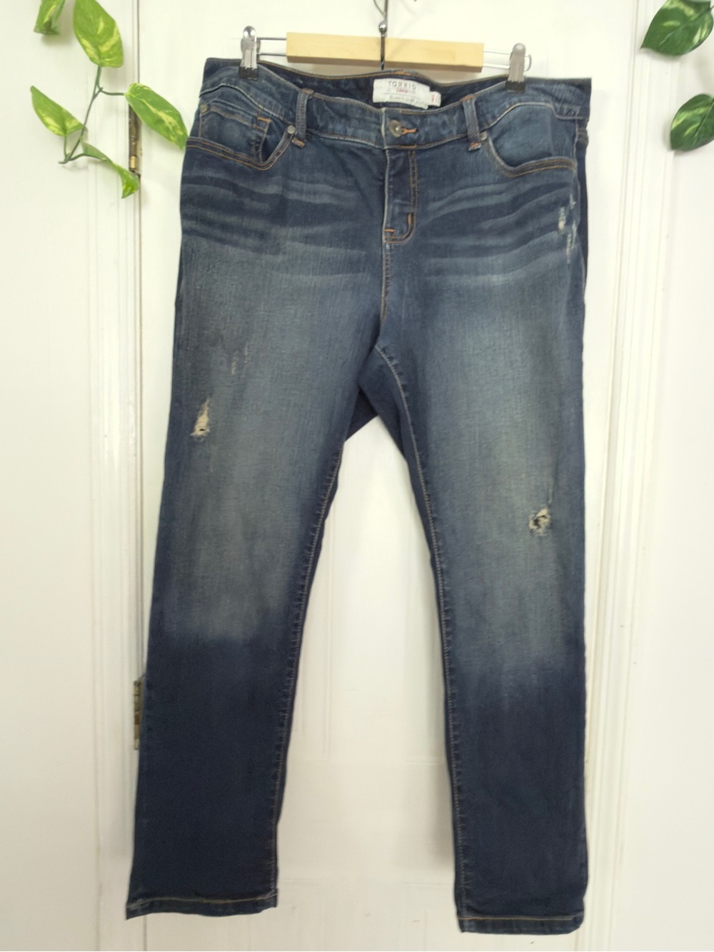 Torrid Dark Blue Distressed Skinny Jeans 18